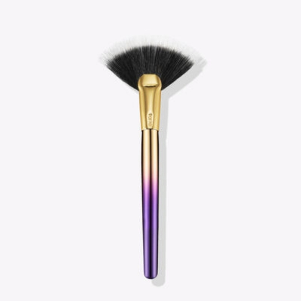 Tarte 'Rainforest of the Sea' Highlighting Fan Brush